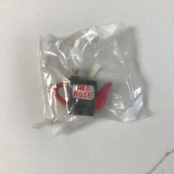 Vintage 1999 Red Rose Lot of 3 Teapot Centuries Invention Series Figurines NIP - Picture 3 of 8